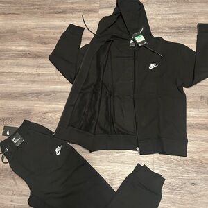 Nike Black Hoodie and Joggers Set small